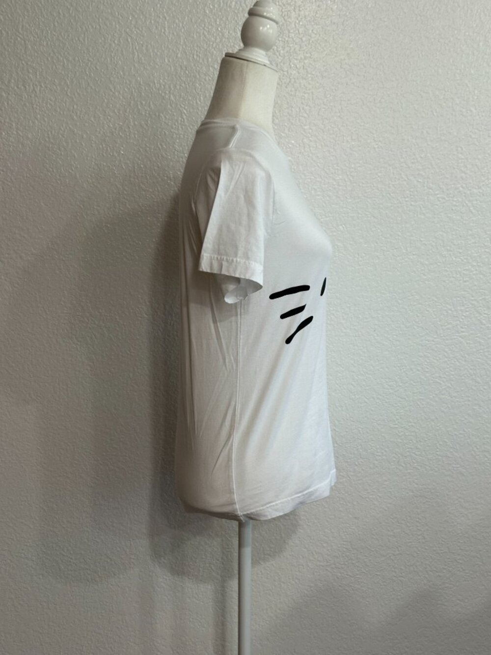Hello Kitty White Graphic Tee Size Large Kids Sanrio Universal Studios Cute Bow - Picture 5 of 7